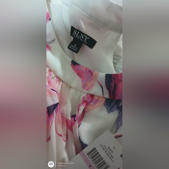 BotanicalPrint WovenChiffon Overlay Tiered Pebble Midi Dress Ivory - Picture 15 of 16